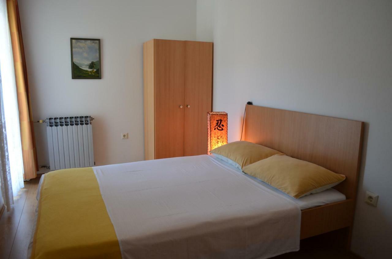 Apartments & Rooms Dordic Baška Exterior foto